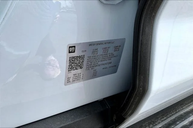 New 2026 Polar White Tricoat Chevrolet Premier image 8