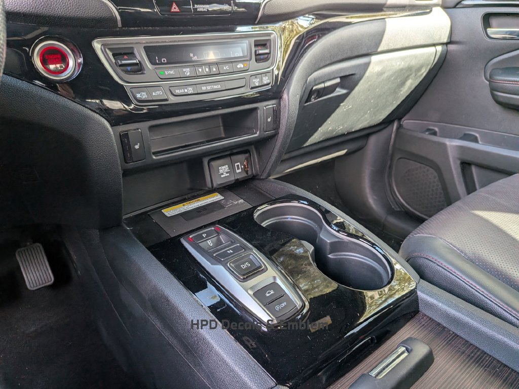Used 2023  Honda Black Edition image 26