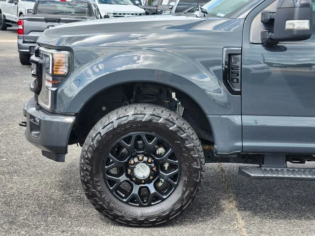 Used 2021 Gray Metallic Ford Lariat image 8