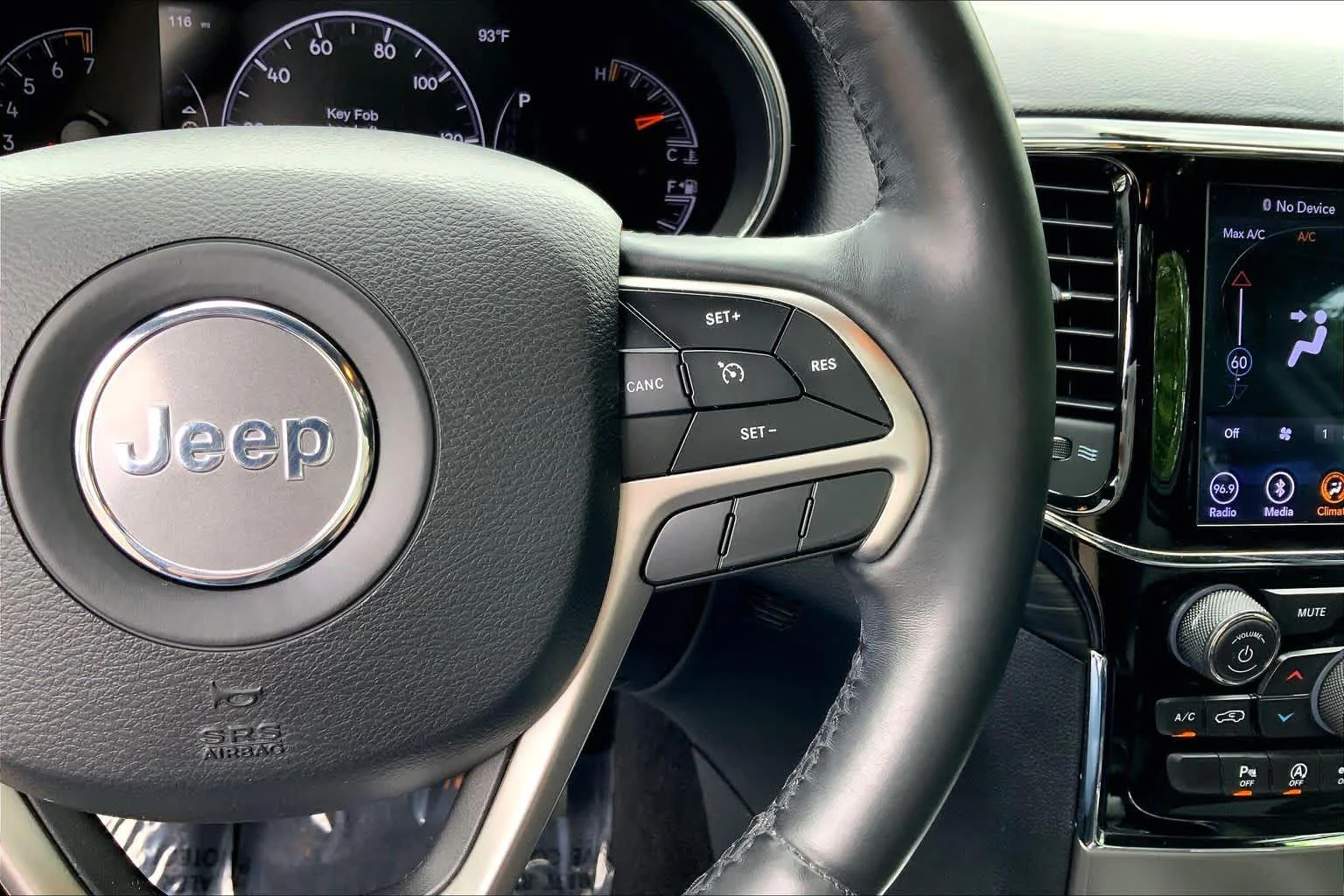 Used 2019 Sting-Gray Clearcoat Jeep Altitude image 24