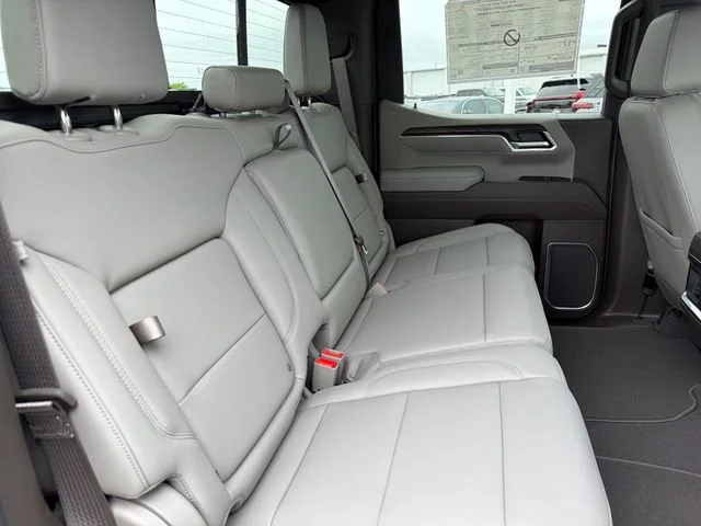 New 2026 Summit White GMC SLT image 23