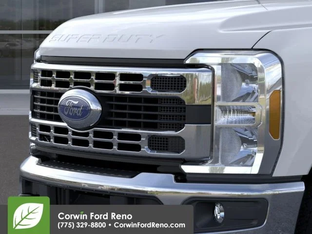 New 2026 Oxford White Ford XLT image 19