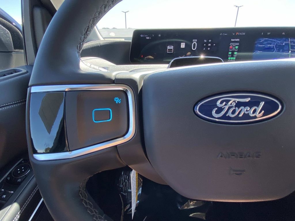 New 2026 Glacier Gray Metallic Tri-Coat Ford MAX Platinum® image 19