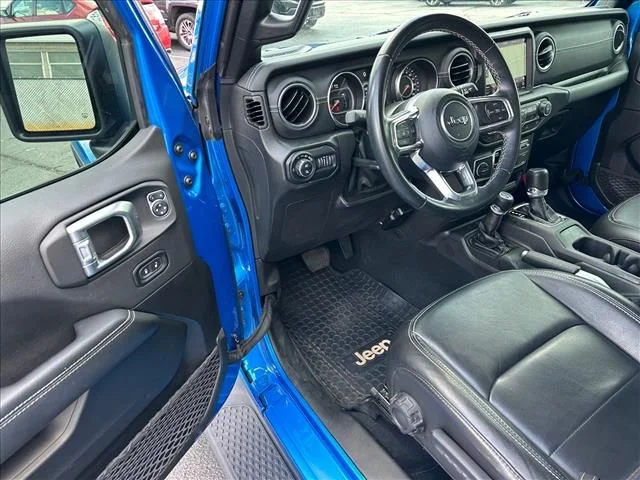 Used 2022 Blue Jeep Overland image 15