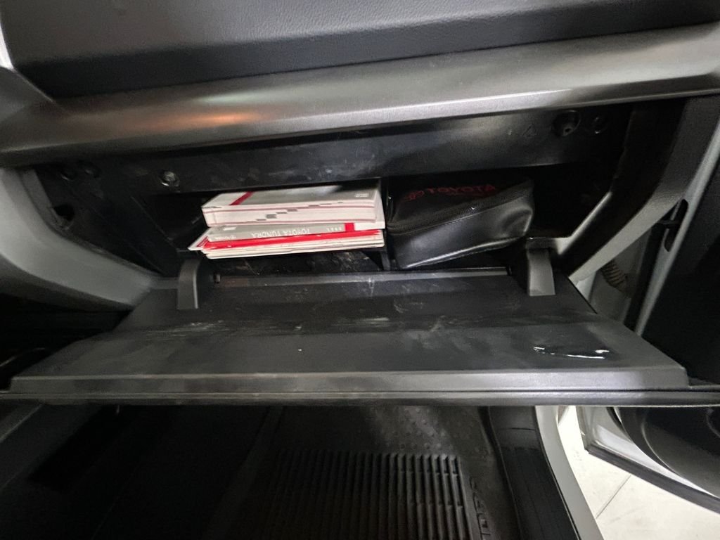 Used 2021 White Toyota SR5 image 28