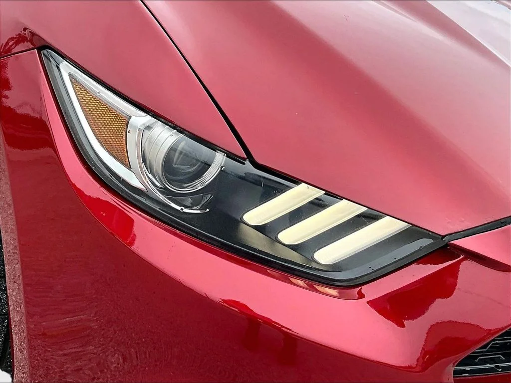 Used 2016 Red Ford V6 image 30