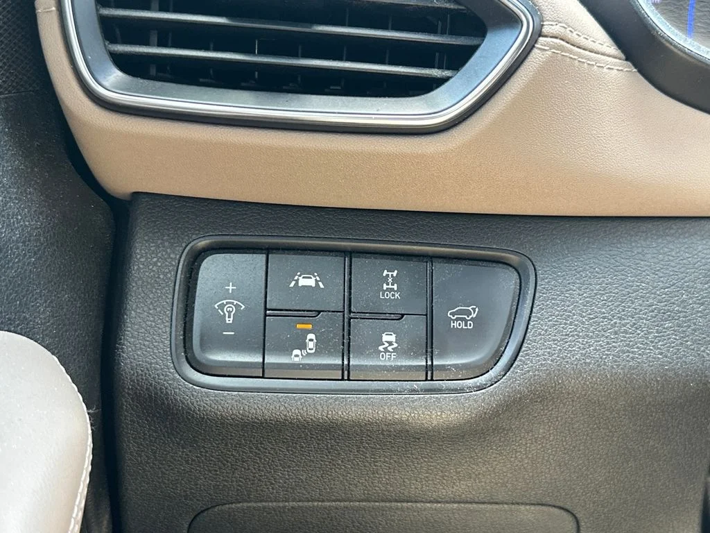 Used 2020 Brown Hyundai Limited image 18