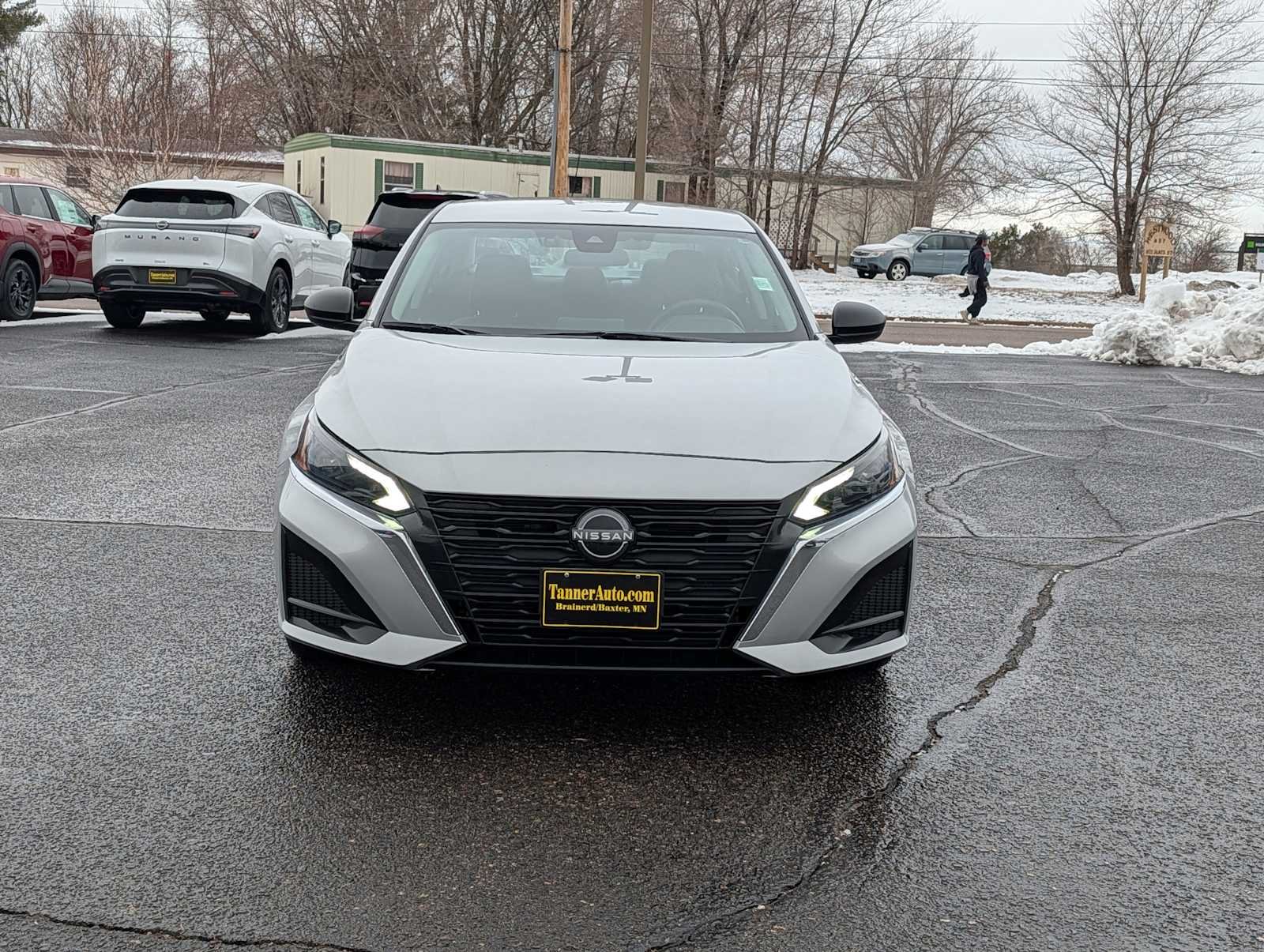 Used 2024 Nissan Altima SV with VIN 1N4BL4DV4RN330792 for sale in Brainerd, Minnesota