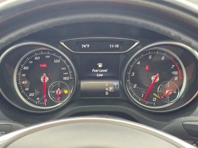 Used 2018 White Mercedes-Benz GLA 250 image 36