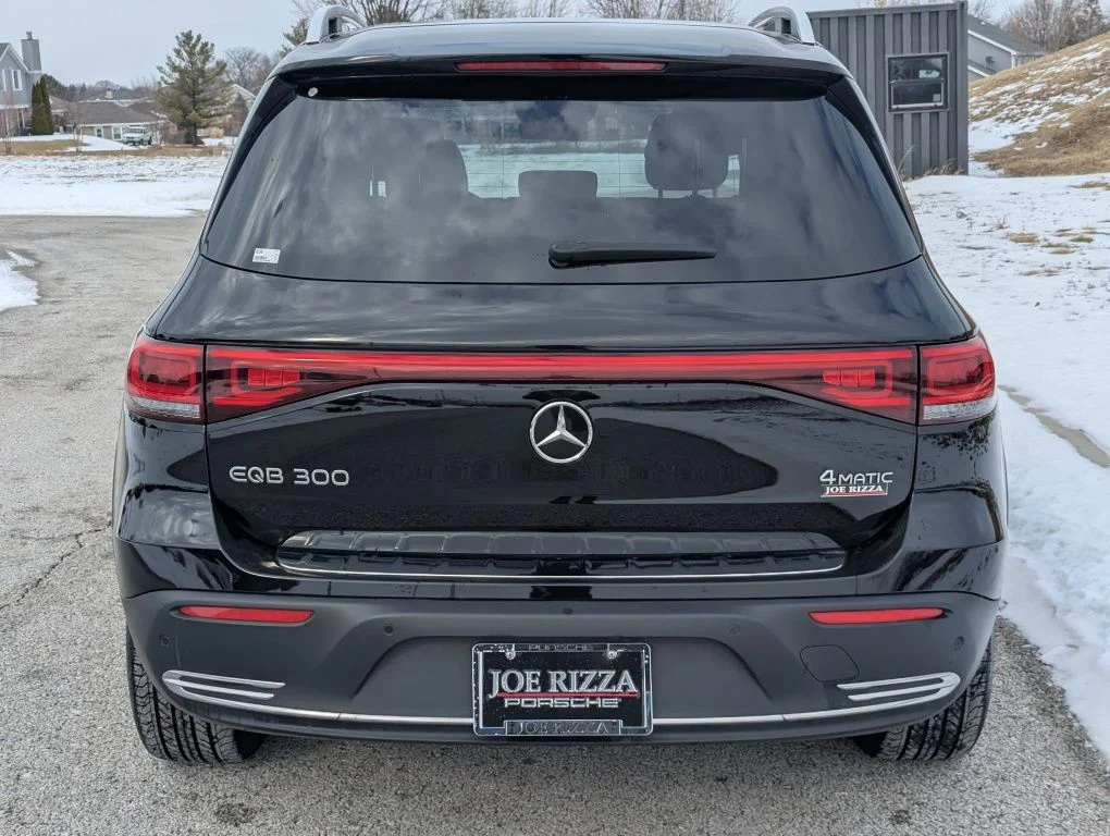 Used 2023 Black Mercedes-Benz 300 image 6