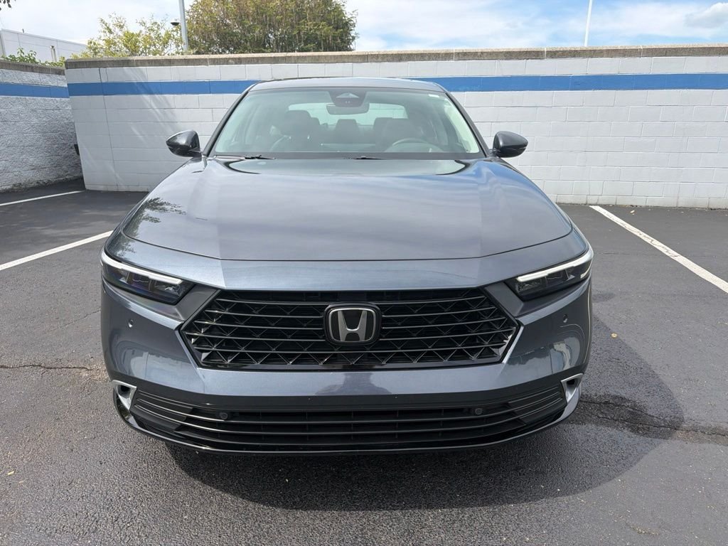Certified Used 2025 Meteorite Gray Metallic Honda Touring image 8