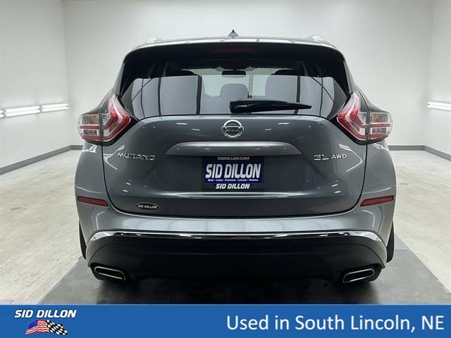 Used 2015 Gun Metallic Nissan SL image 5