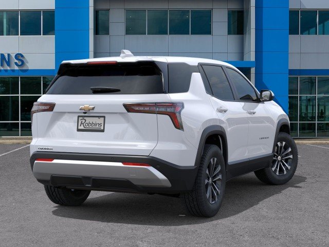 2027 Chevrolet Equinox LT - Photo 4