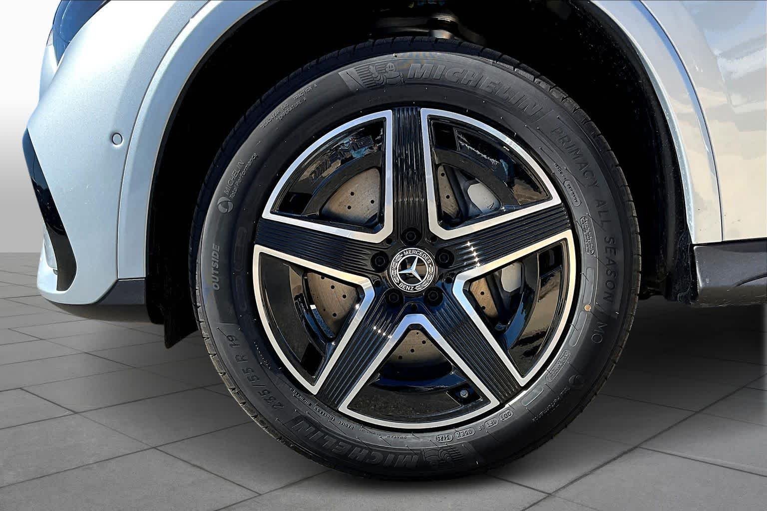 New 2026 Cirrus Silver Metallic Mercedes-Benz GLC 300 image 21