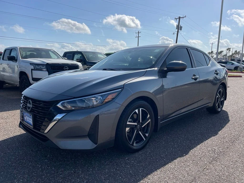 Used 2024 Gray Nissan SV image 3