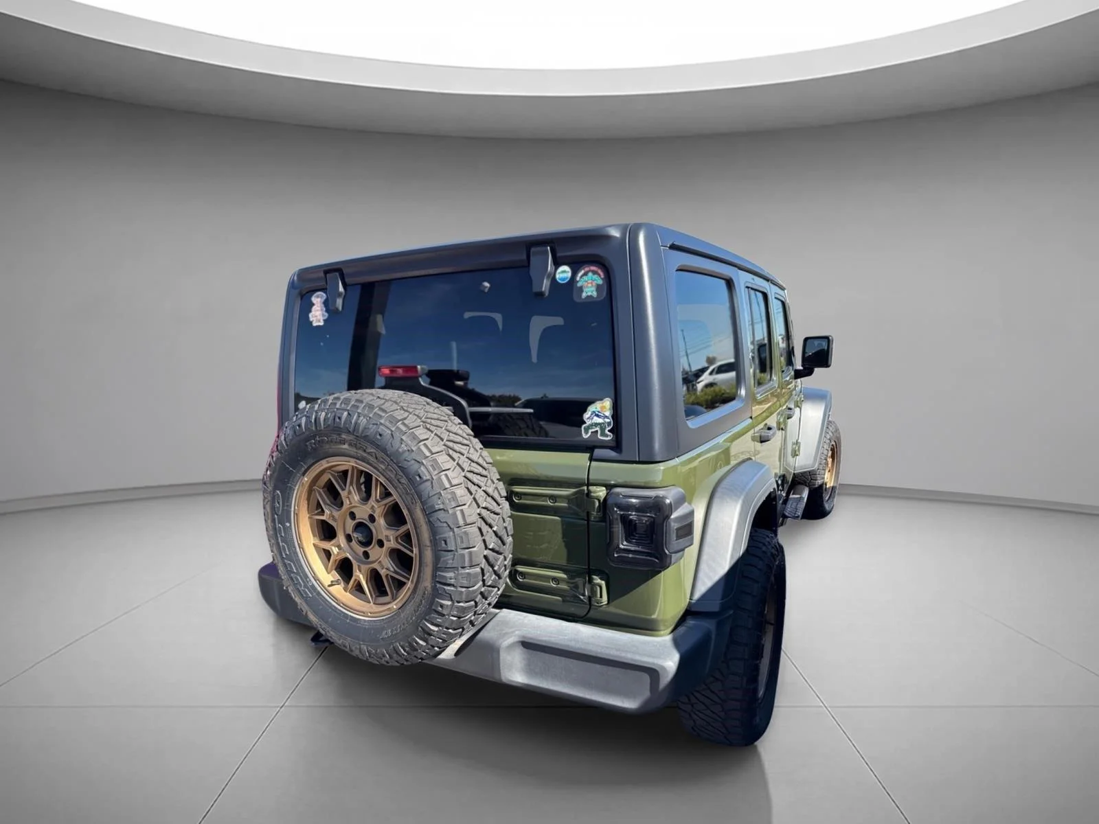 Used 2021 -SELECT- JEEP SPORT image 13