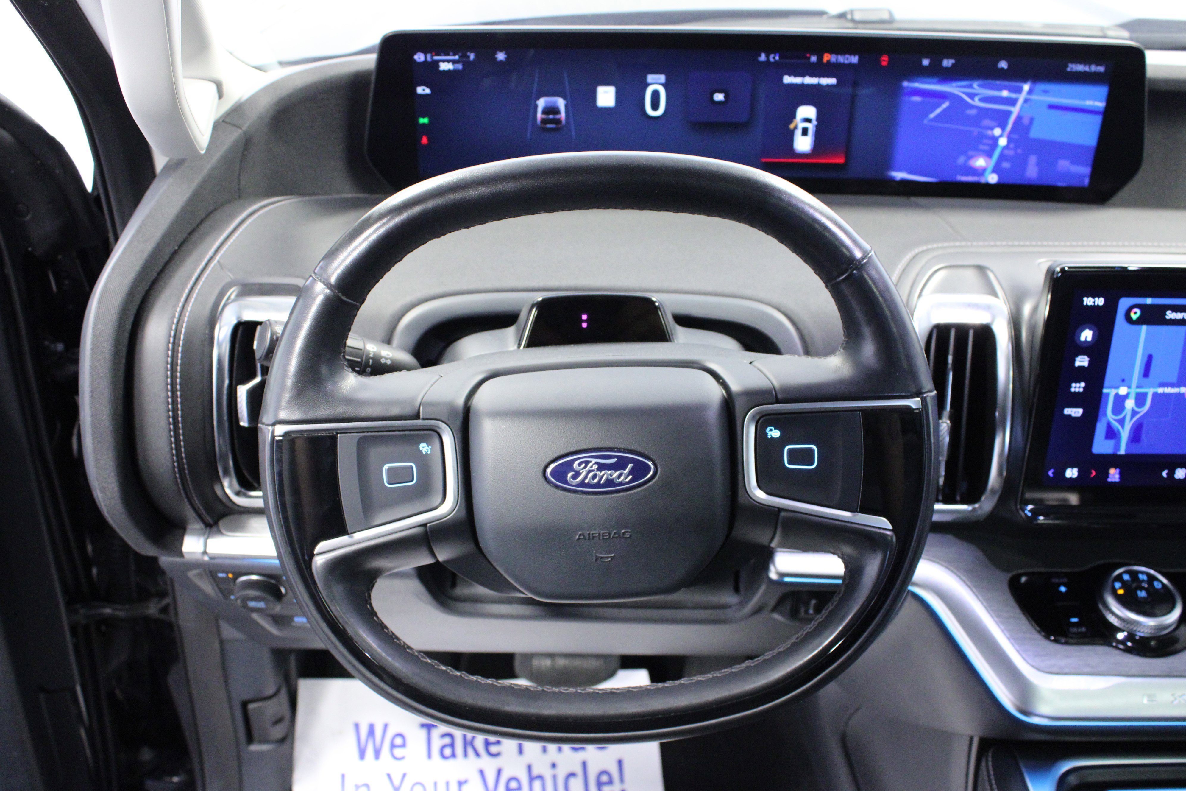 Used 2025 Black Metallic Ford Platinum image 18