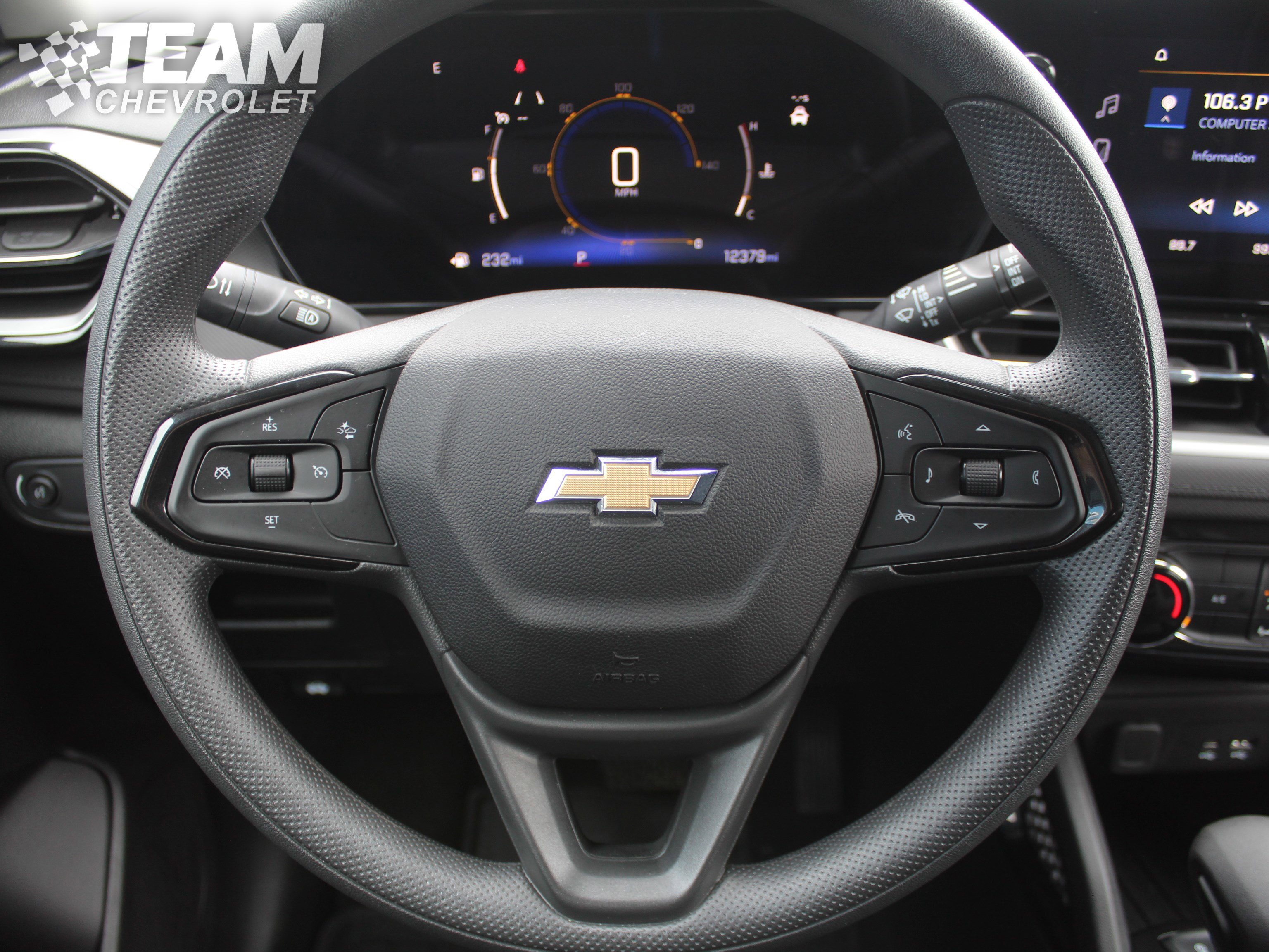 Used 2025 Cacti Green Chevrolet LT image 13