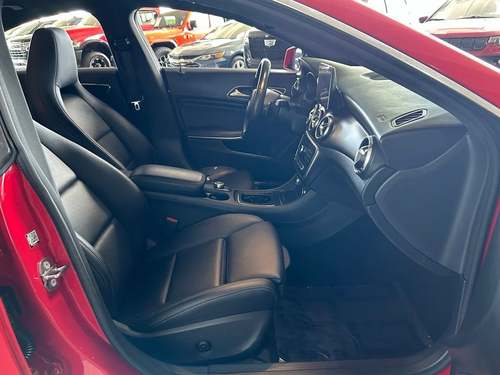 Used 2019 Red Mercedes-Benz CLA 250 image 31