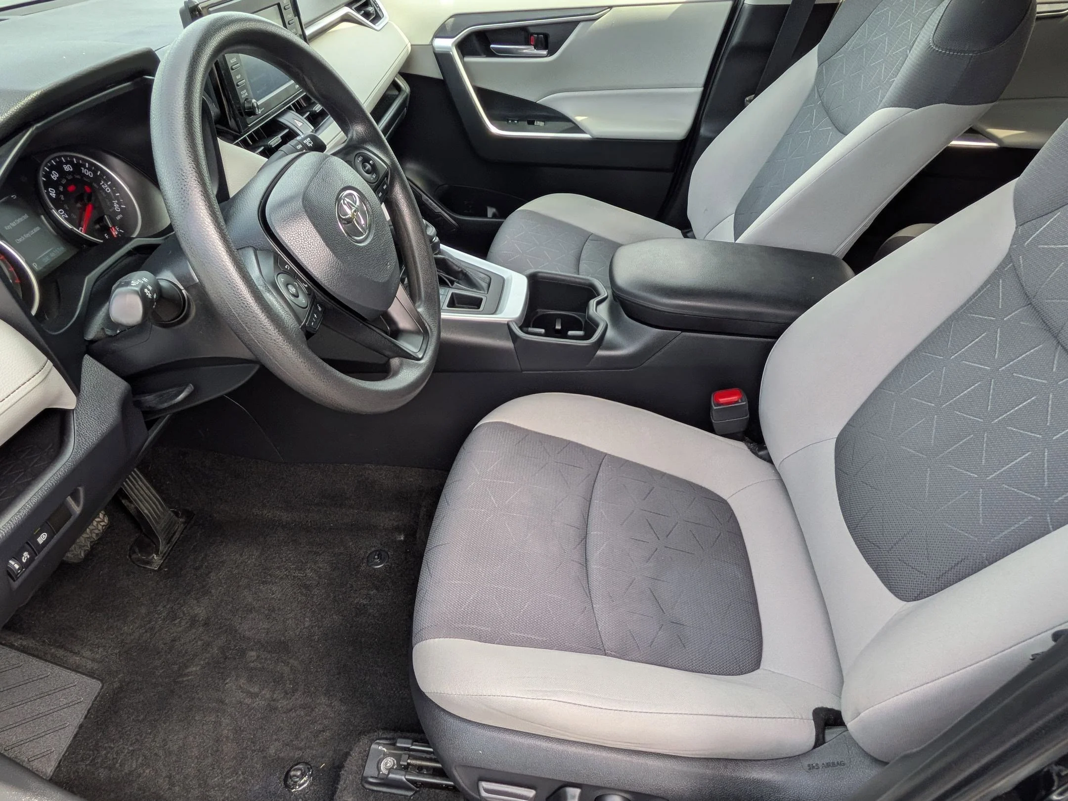 Used 2022 Midnight Black Metallic Toyota XLE image 11