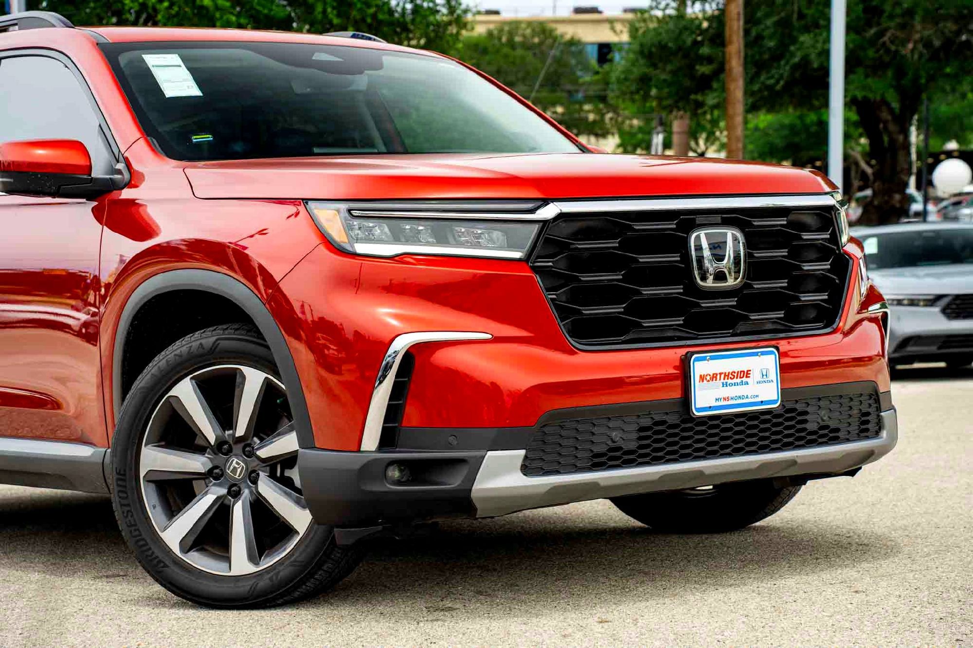 Used 2024 Radiant Red Metallic II Honda Touring image 3