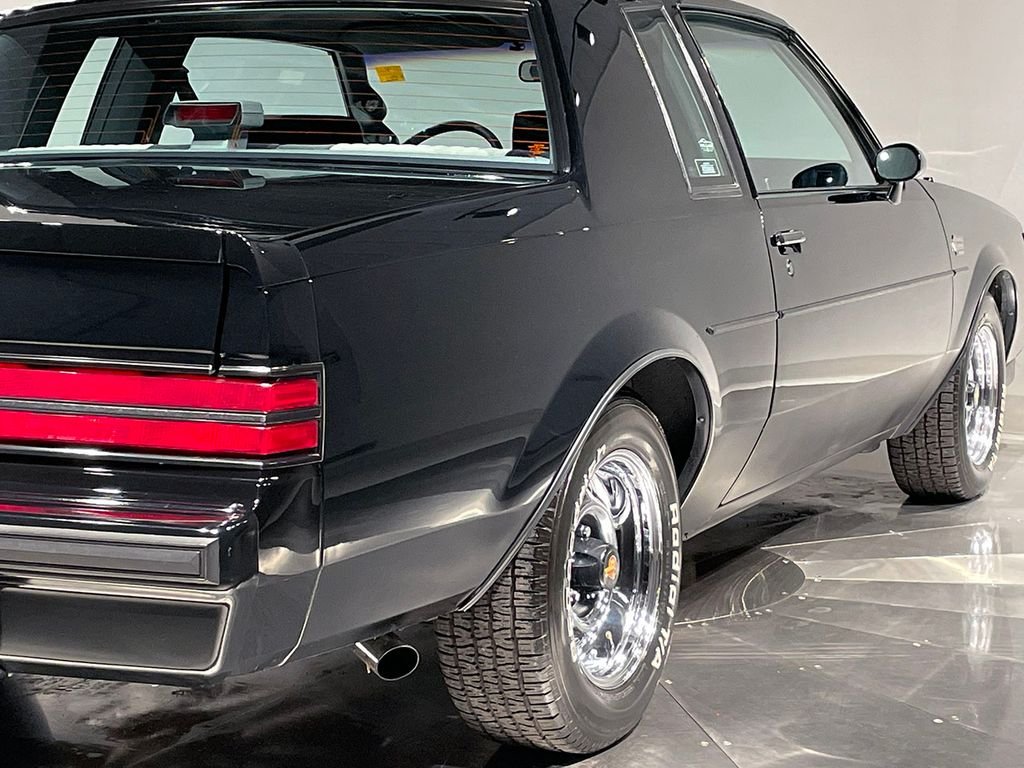 Used 1987 Black Buick Grand National image 29