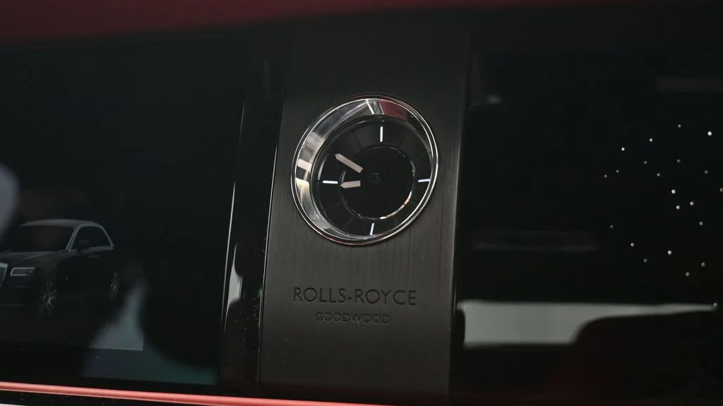 Certified Used 2021 White Rolls-Royce  image 14