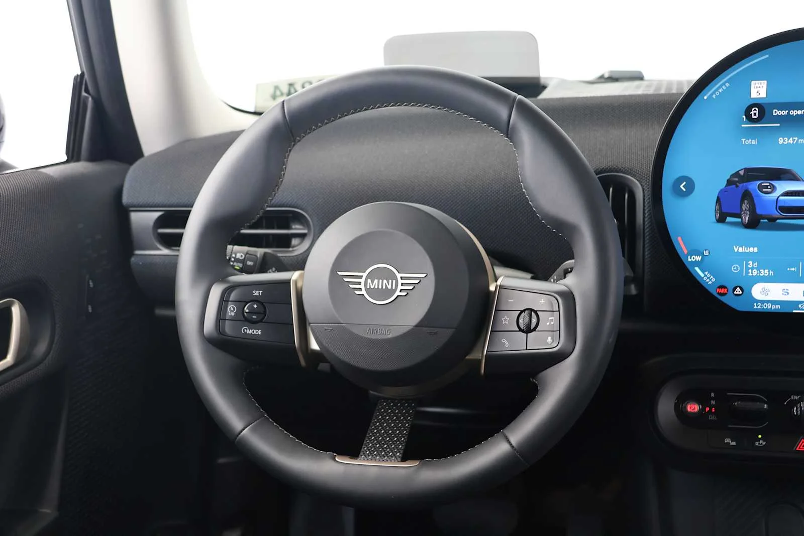 Certified Used 2025 BLAZING BLUE MINI Cooper image 21