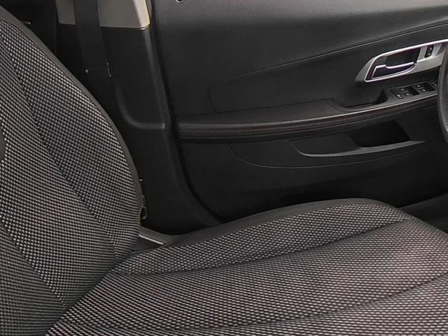 Used 2015 Red Chevrolet LT image 37