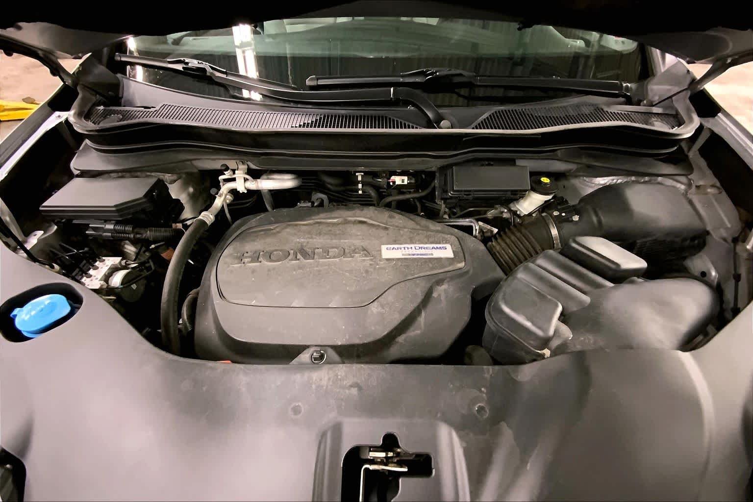 Used 2017 Lunar Silver Metallic Honda EX-L image 30