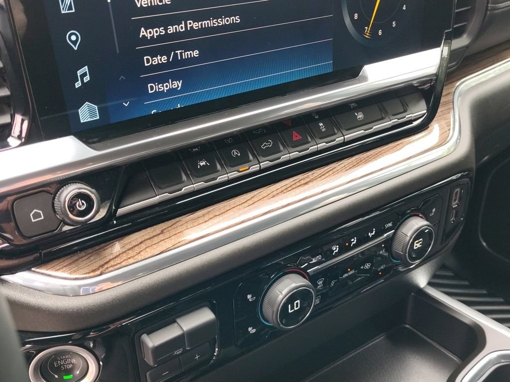 2023 Chevrolet Silverado 1500 LT - Photo 31