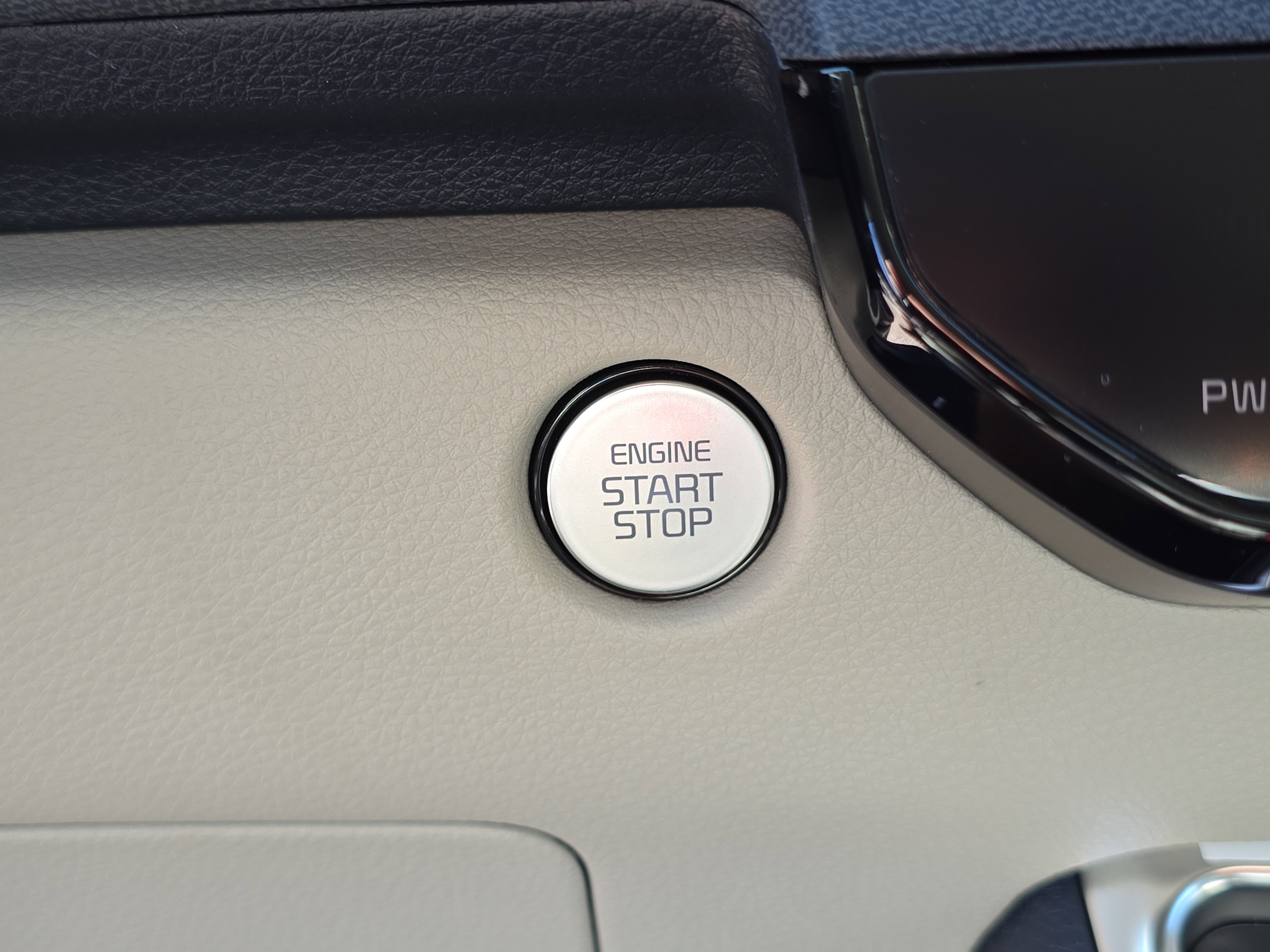 New 2026 Ivory Silver Kia EX image 29