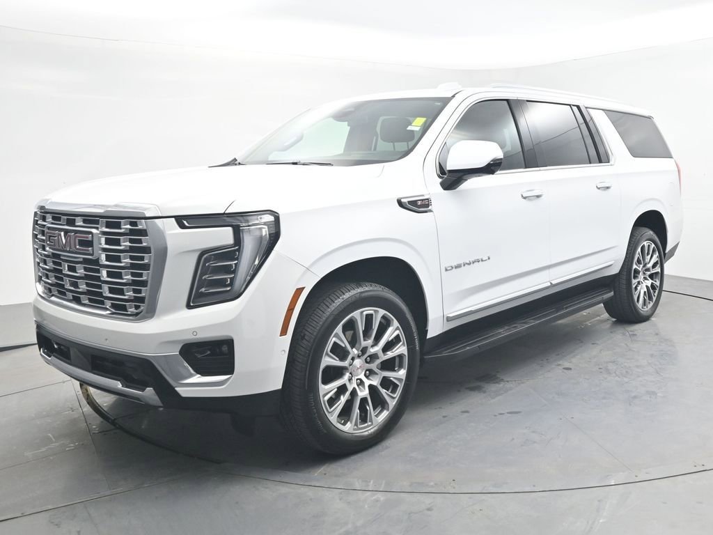 2025 GMC Yukon Denali AWD's photo