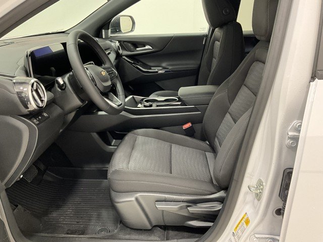 New 2027 Summit White Chevrolet LT image 14