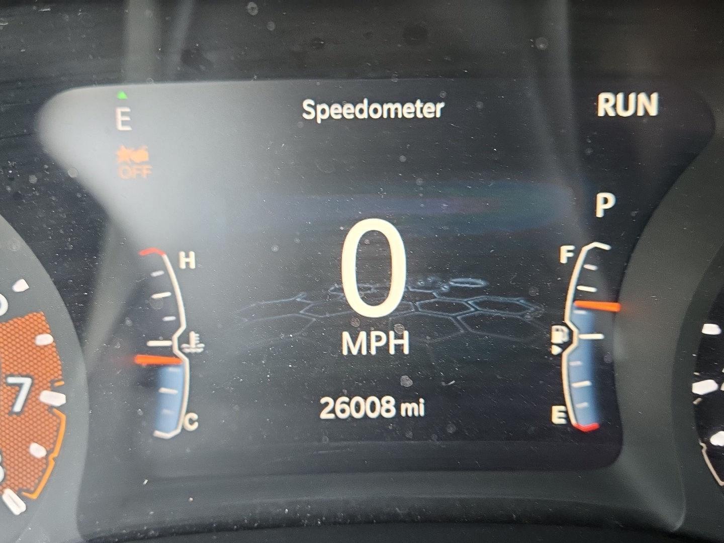 Used 2023 Redline Pearlcoat Jeep Altitude image 6