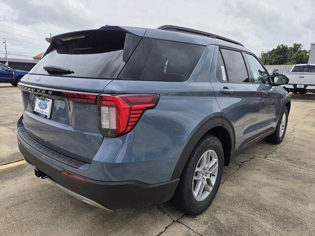 New 2026 Vapor Blue Metallic Ford Active image 5