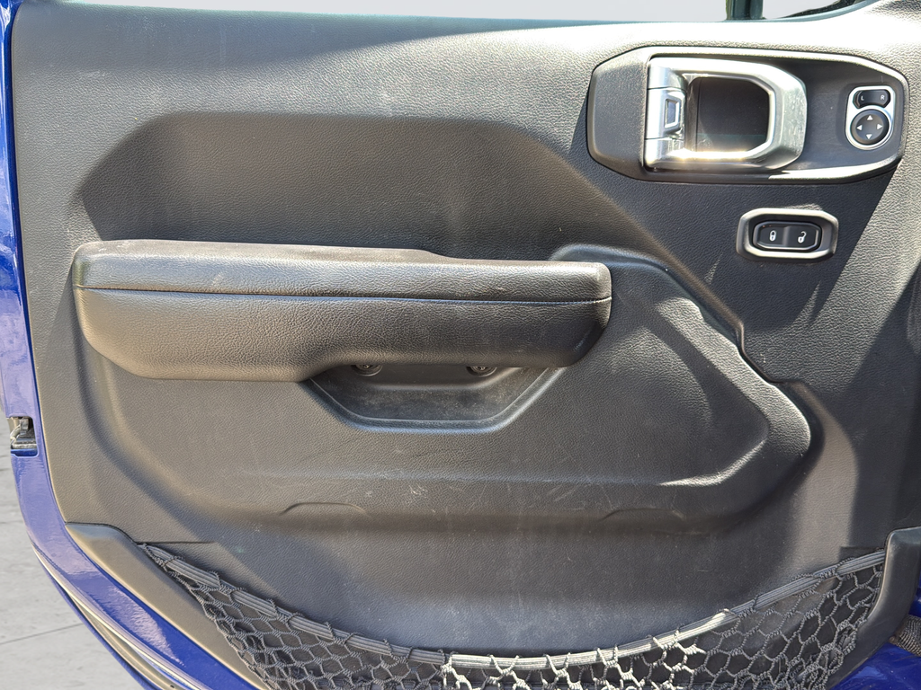 Used 2019 Blue Jeep Unlimited Sport S image 16