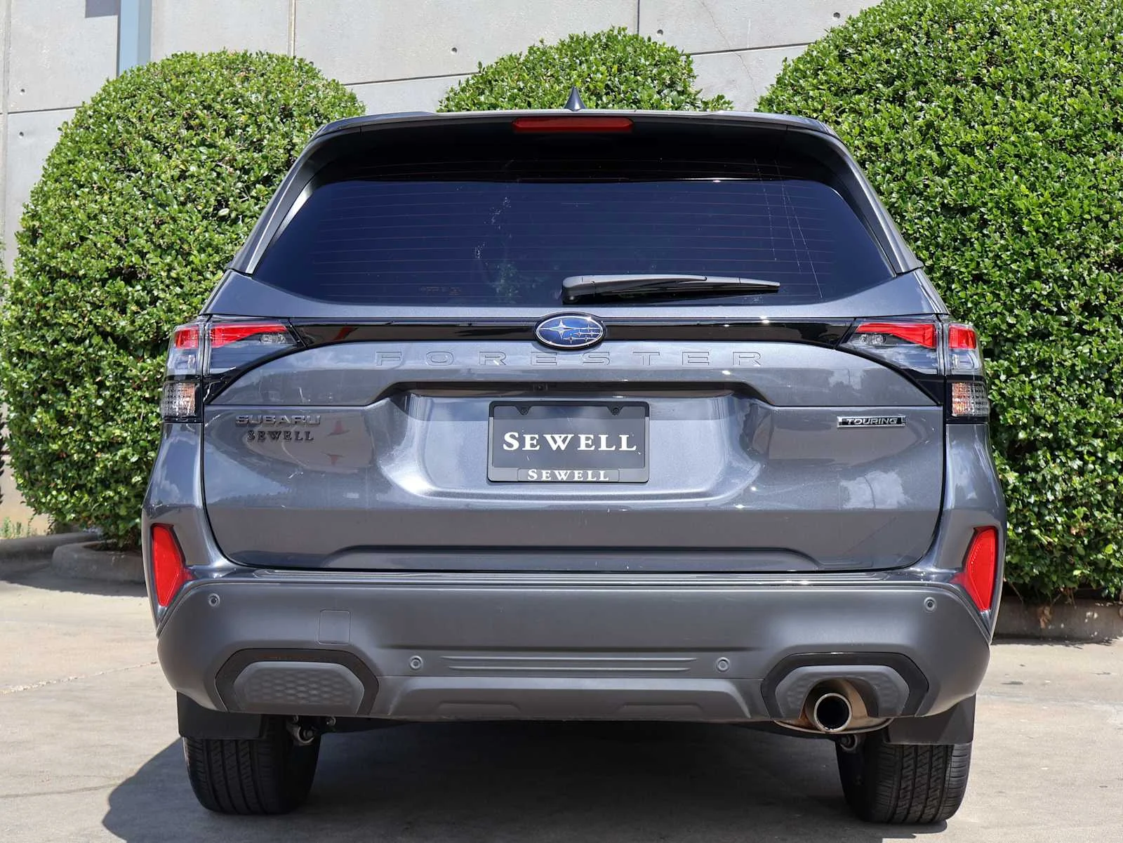 Used 2025 Magnetite Gray Metallic Subaru Touring image 9