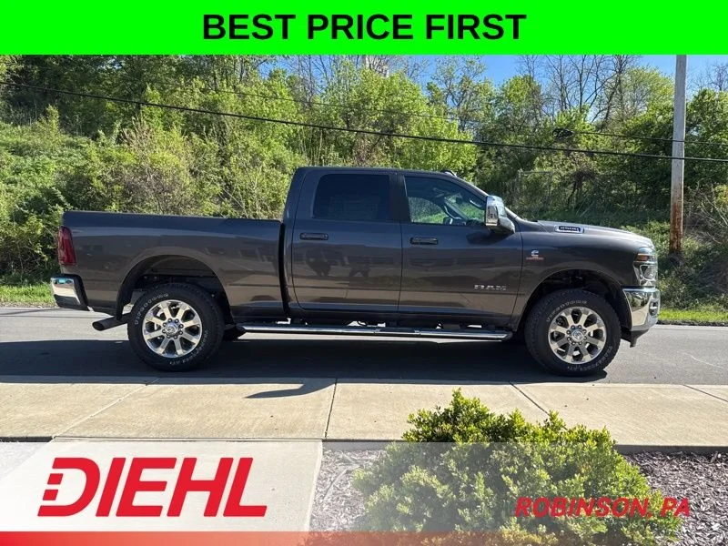 New 2026 Granite Crystal Metallic Clear-Coat Exterior Paint RAM Laramie image 8