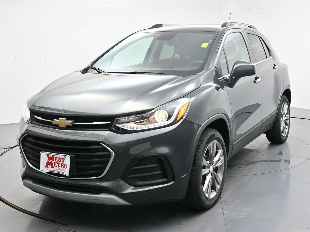 Used 2019 Chevrolet Trax LT with VIN 3GNCJPSB8KL399755 for sale in Monticello, Minnesota