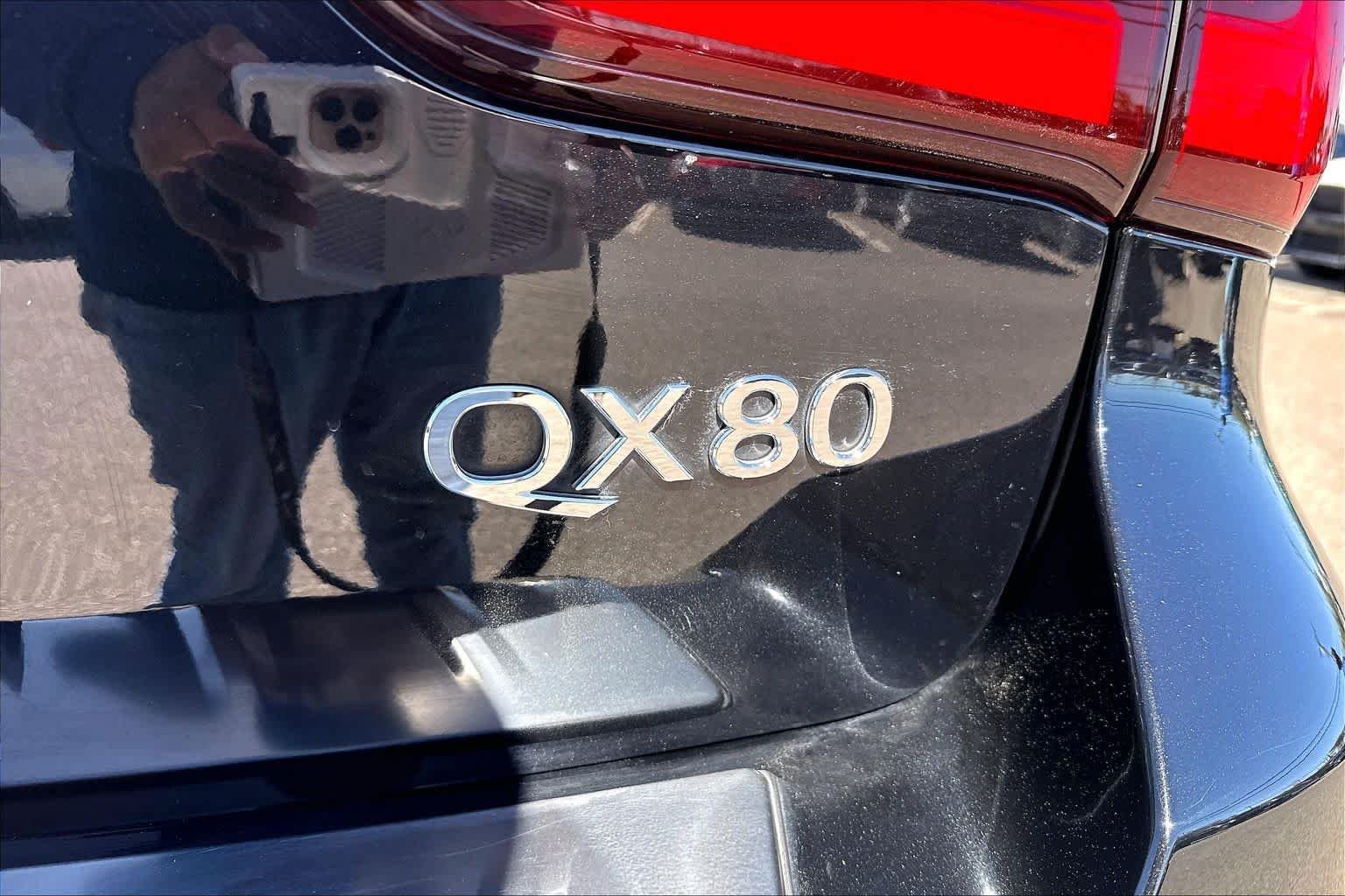 Used 2024 Mineral Black INFINITI PREMIUM SELECT image 10