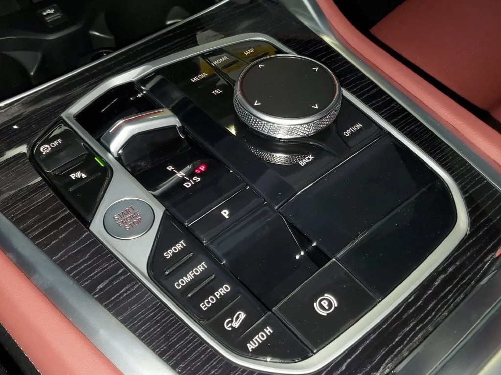 New 2027 Skyscraper Grey Metallic BMW xDrive40i image 25