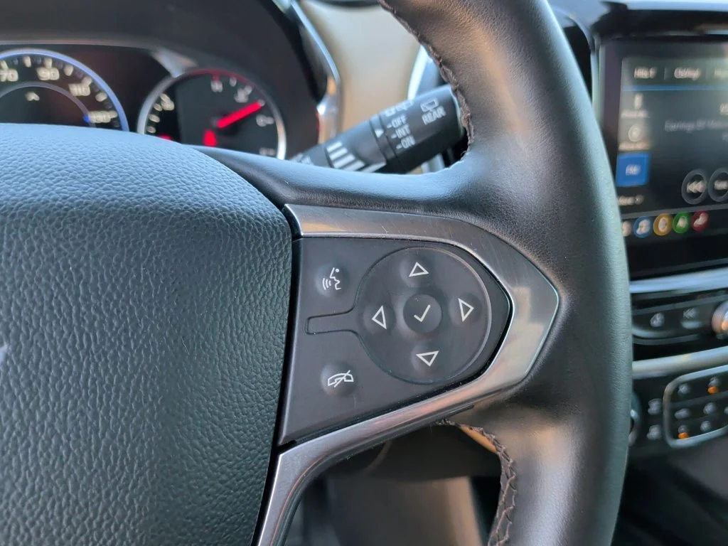 Used 2023 Gray Chevrolet Premier image 18