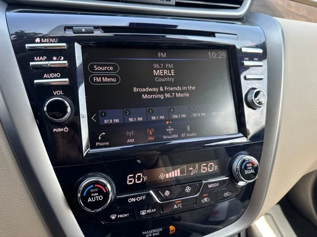 Used 2023 White Nissan Platinum image 20