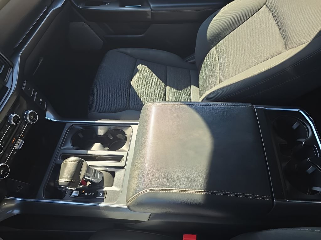 Used 2021 White Ford  image 29