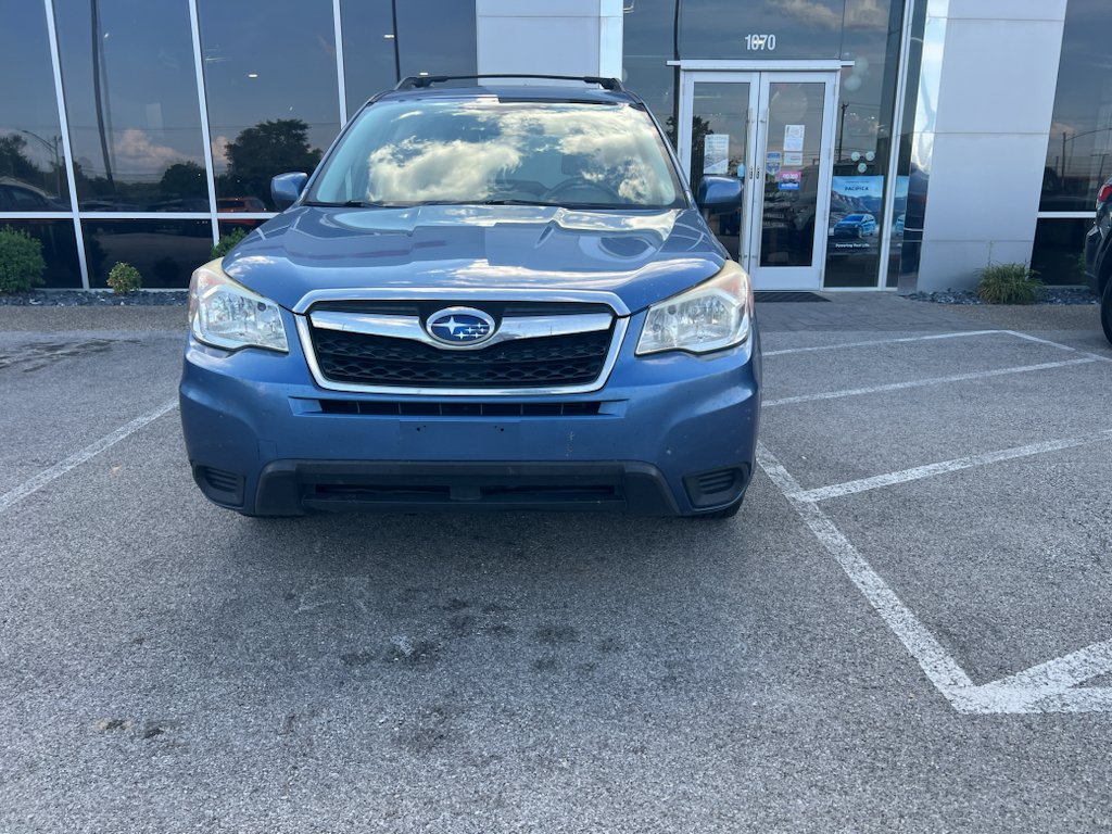 Used 2015 Quartz Blue Pearl Subaru 2.5i Premium image 1