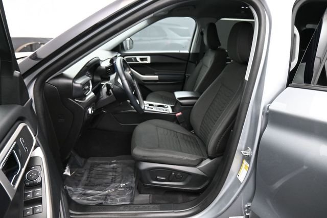 Used 2021 Silver Ford XLT image 21