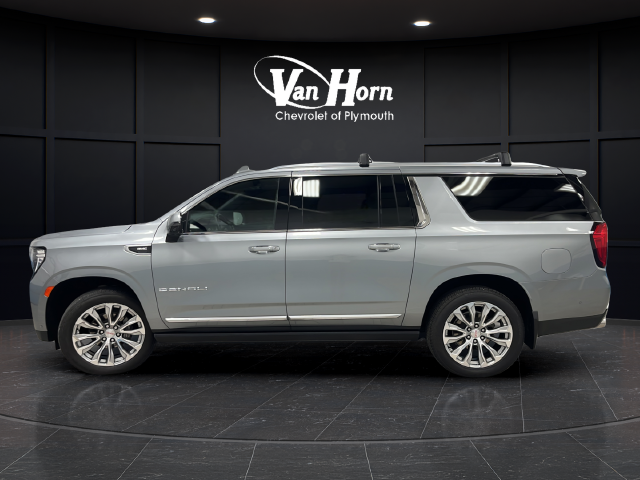Used 2024 Sterling Metallic GMC Denali image 4