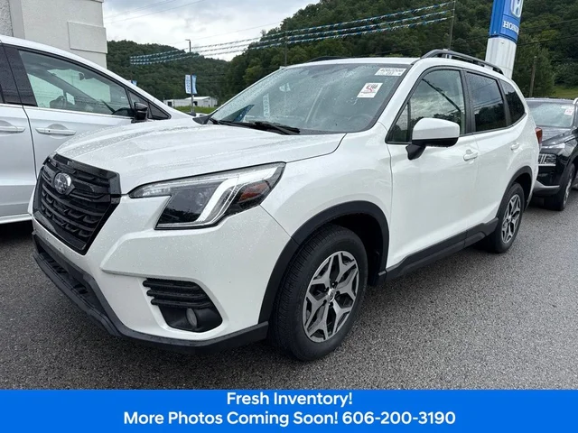 2023 Subaru Forester Premium