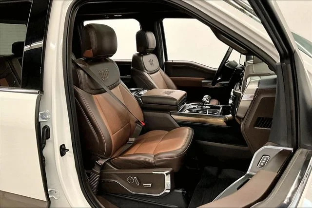Used 2025 Star White Metallic Tri-Coat Ford King Ranch image 8